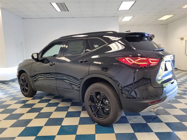 New 2025 Chevrolet Blazer LT w/ Midnight/Sport Edition image 8