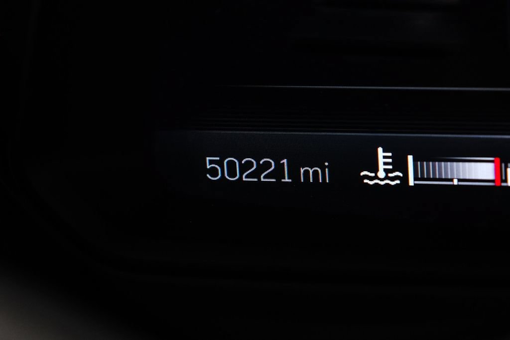 Used 2023 Cadillac CT4 Sport RWD image 18