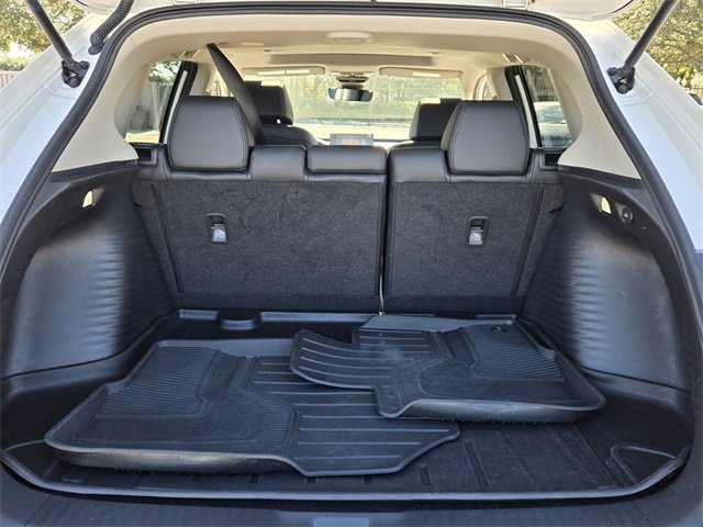 Used 2023 Honda HR-V EX-L image 14