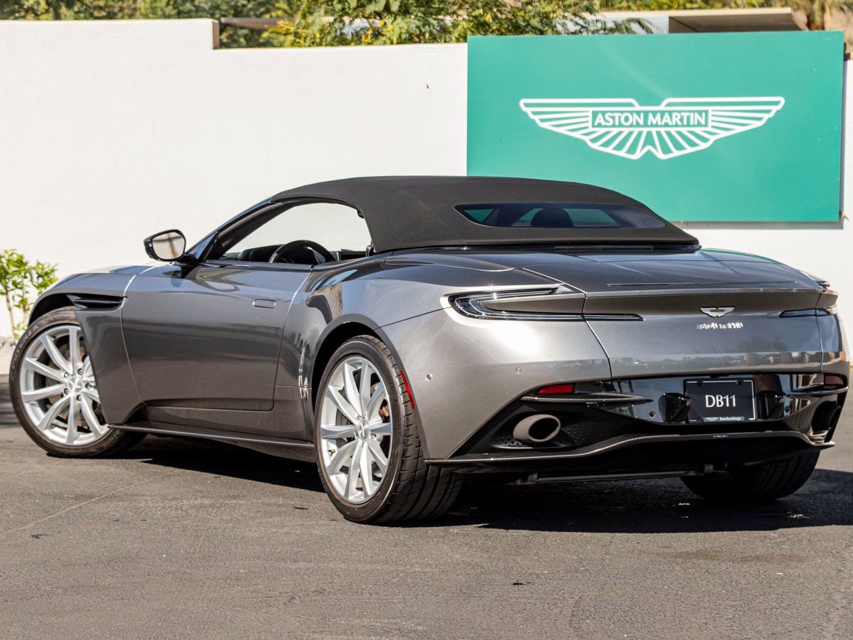 Used 2019 Aston Martin DB11 Volante image 3