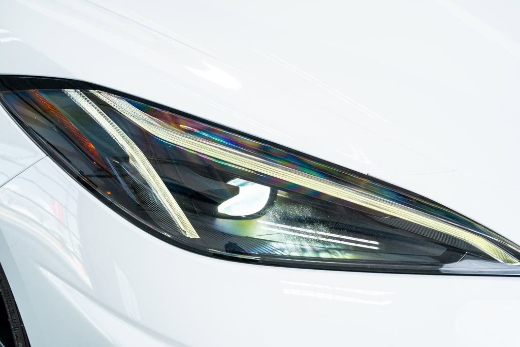 Used 2022 Chevrolet Corvette Stingray Coupe w/ Z51 Performance Package image 19