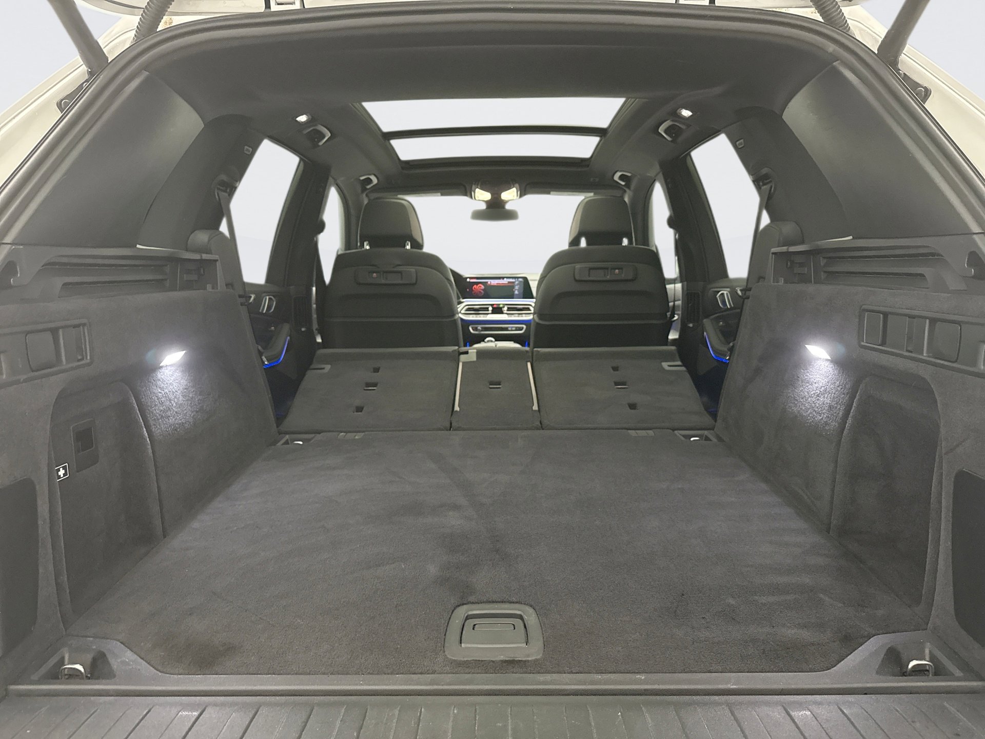 Used 2021 BMW X5 xDrive40i w/ Premium Package 2 AWD/4WD image 23