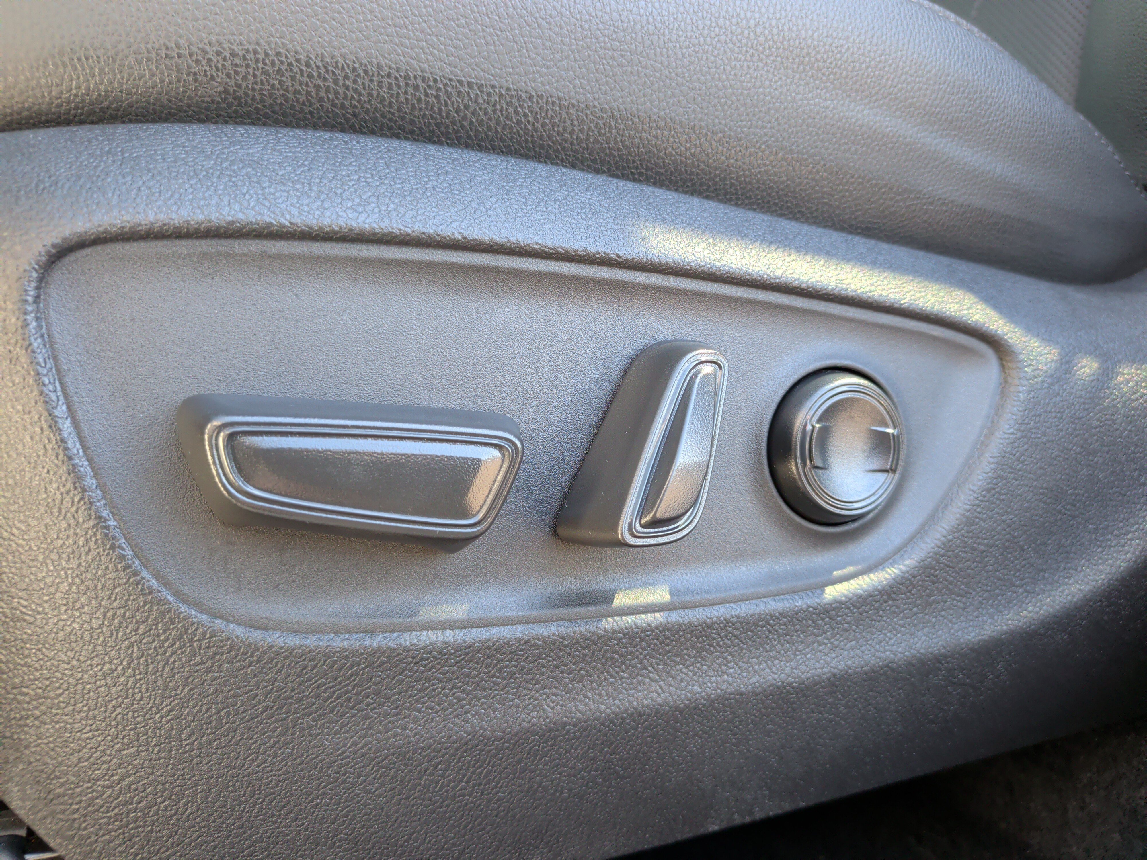 Used 2025 Toyota Grand Highlander AWD image 26