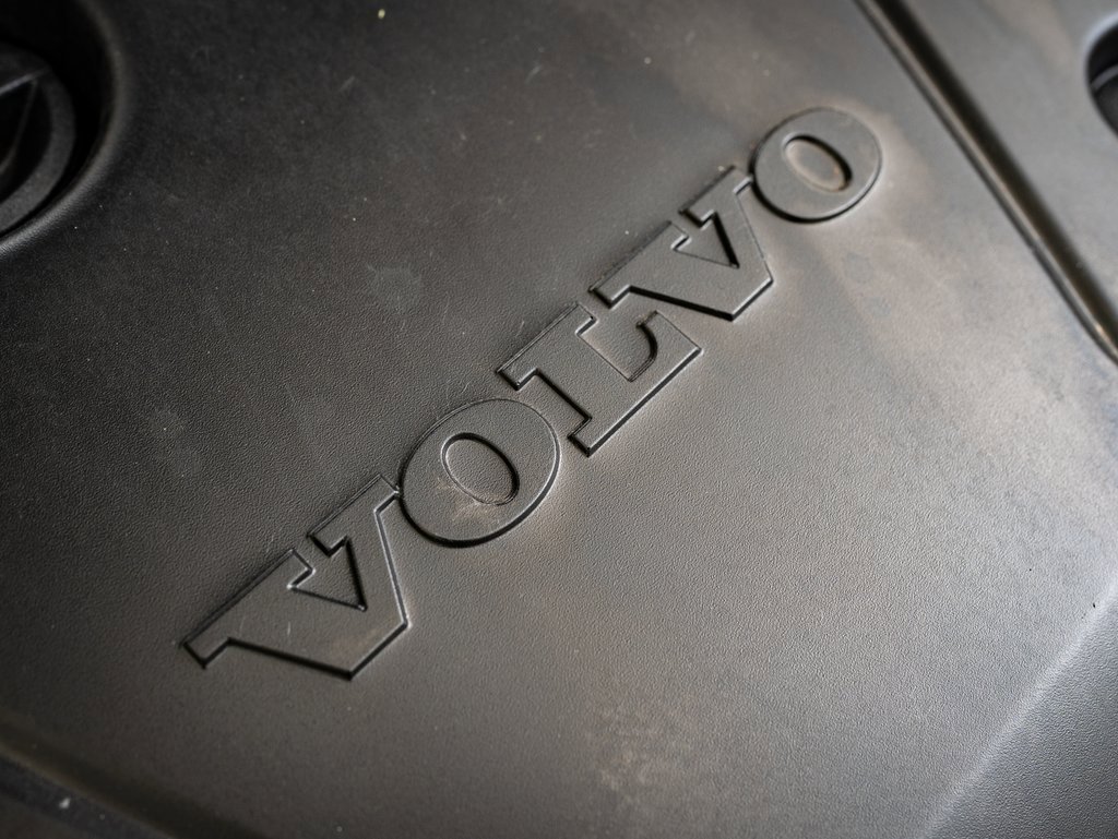 Used 2024 Volvo S90 T8 Ultimate image 37