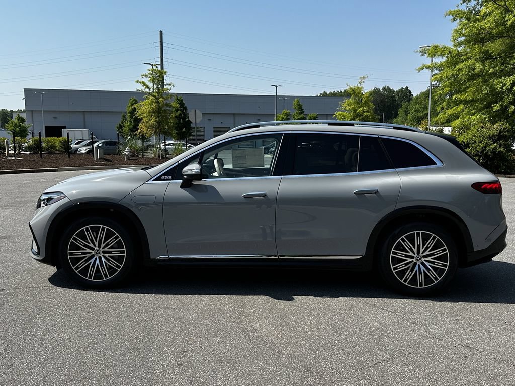 New 2026 Mercedes-Benz EQS 400 4MATIC SUV image 5