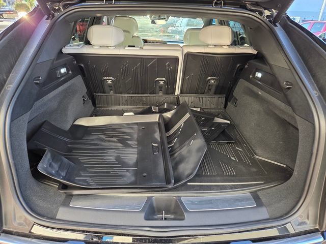 Certified 2025 Cadillac Lyriq Luxury w/ LPO, Floor Liner Package AWD/4WD image 13