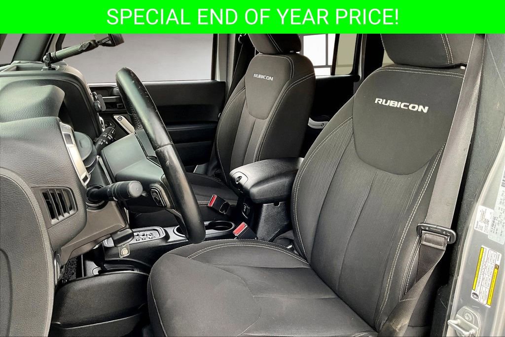 Used 2016 Jeep Wrangler Unlimited Rubicon w/ Connectivity Group image 19