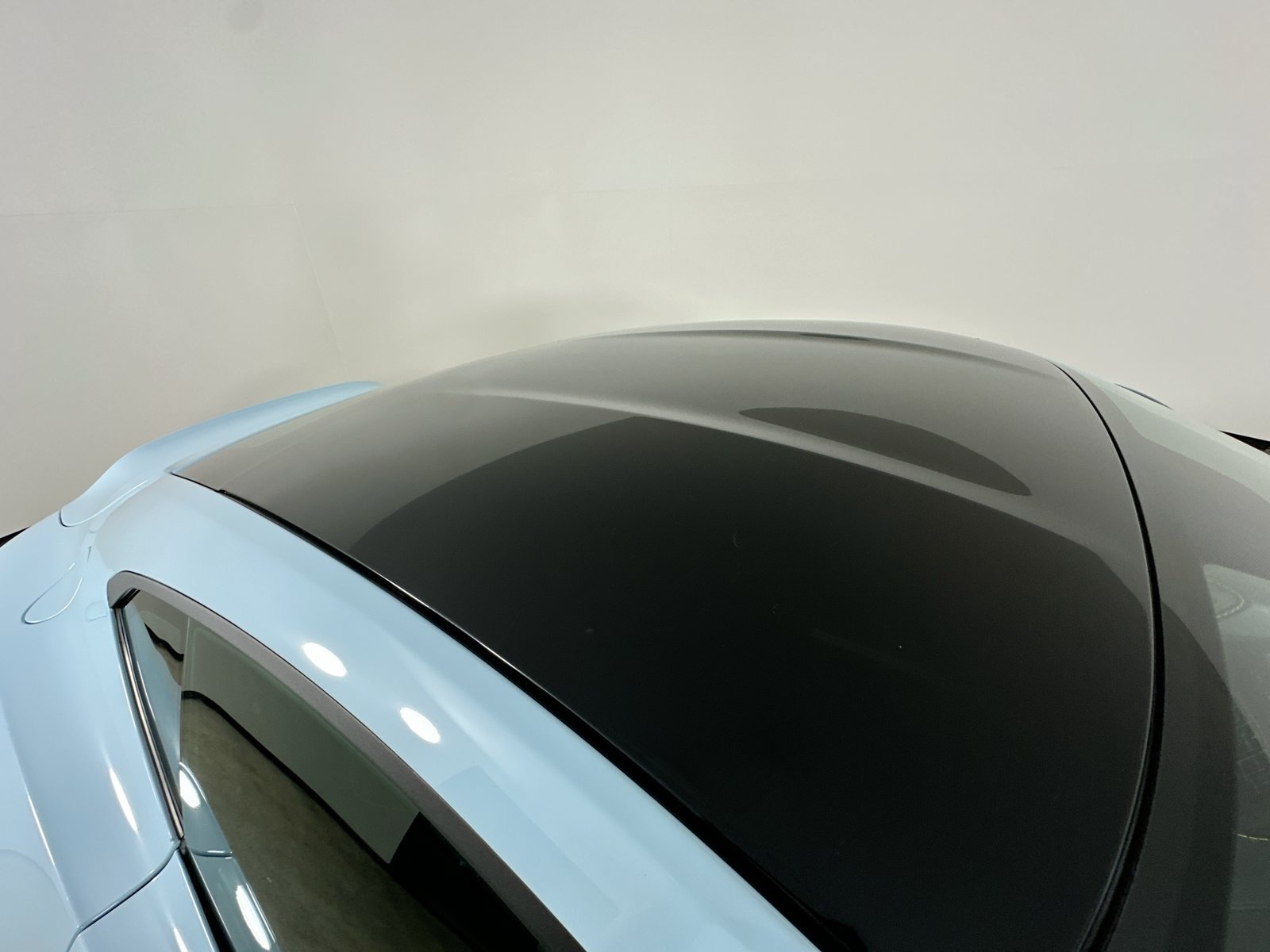Used 2019 Aston Martin V8 Vantage Coupe RWD image 11