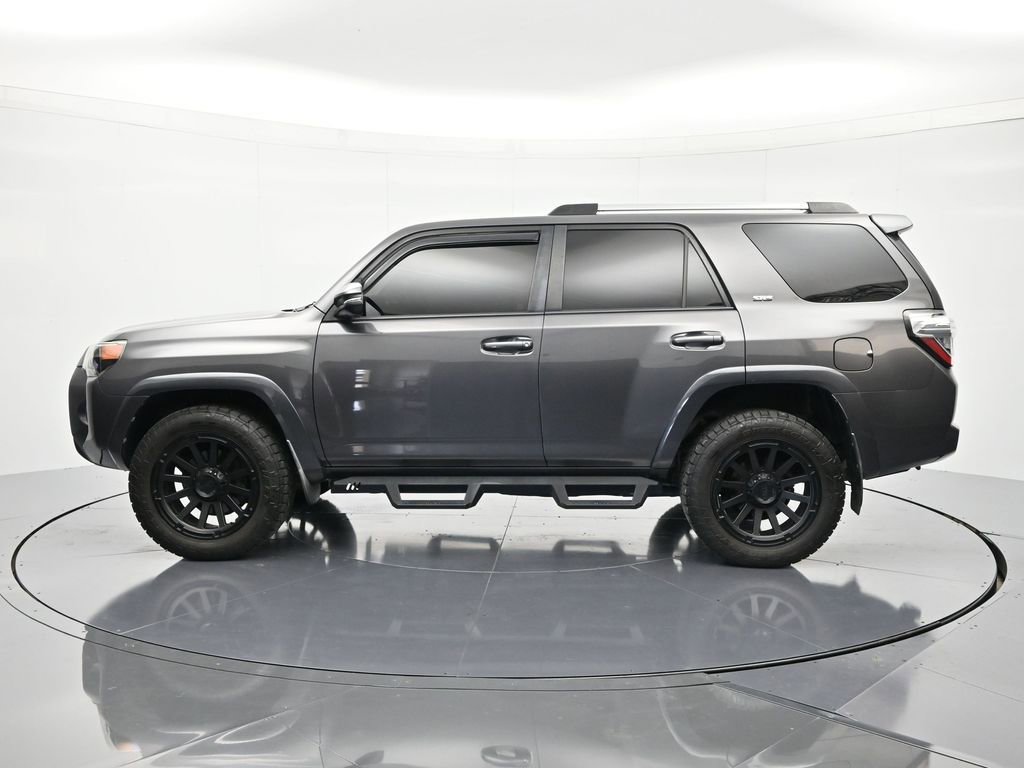 Used 2019 Toyota 4Runner SR5 Premium image 9