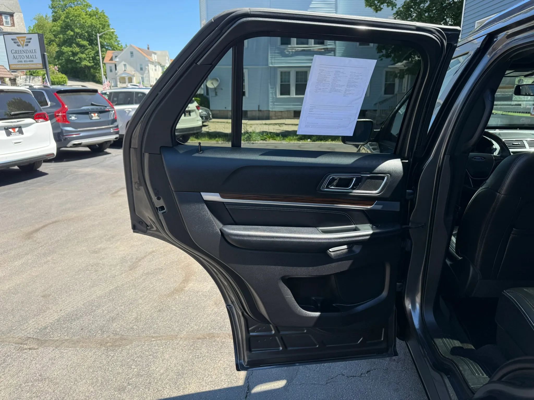 Used 2017 Ford Explorer Limited AWD/4WD image 37
