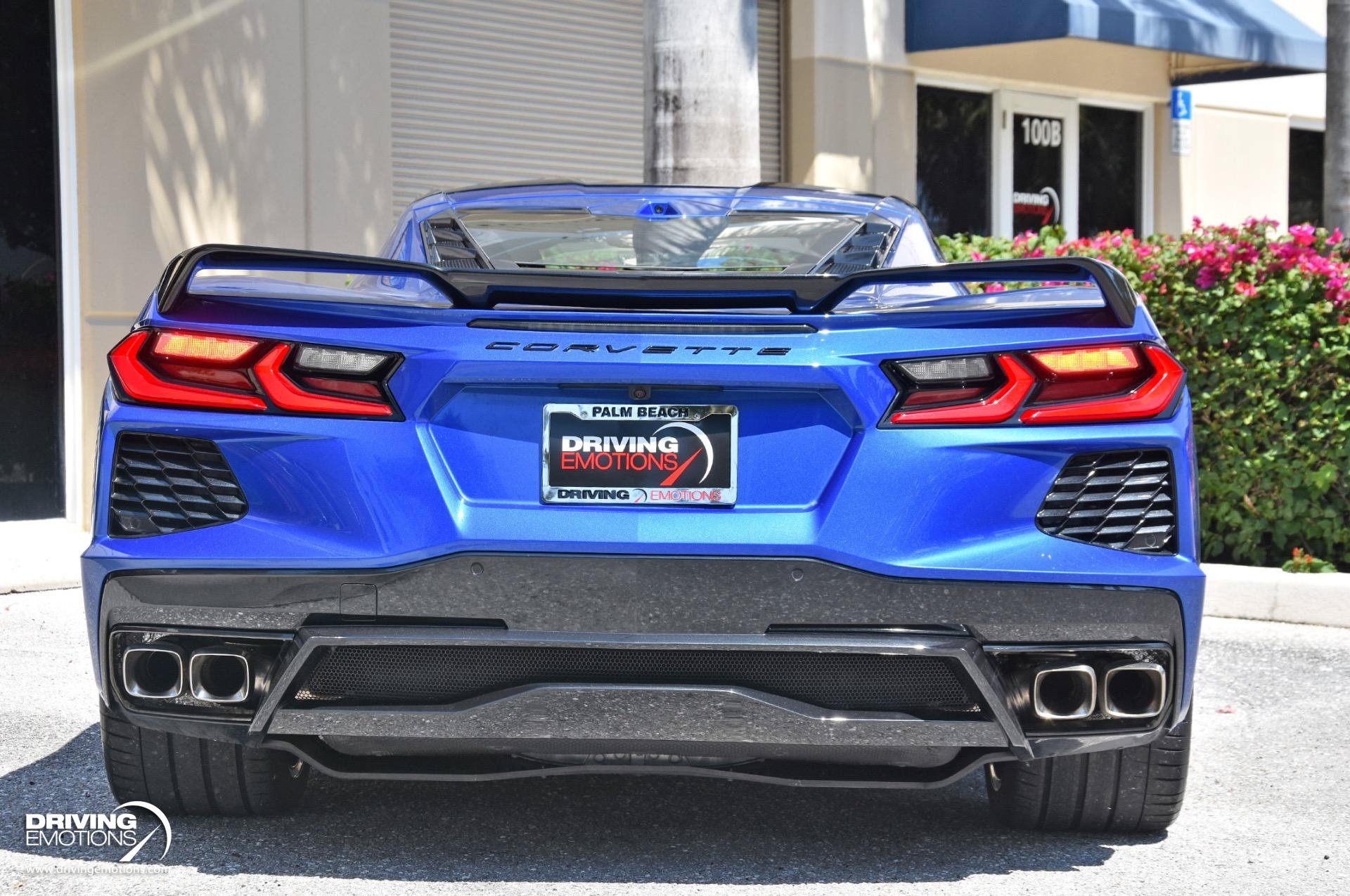 Used 2020 Chevrolet Corvette Stingray Premium Cpe w/ 3LT Preferred Equipment Group RWD image 27