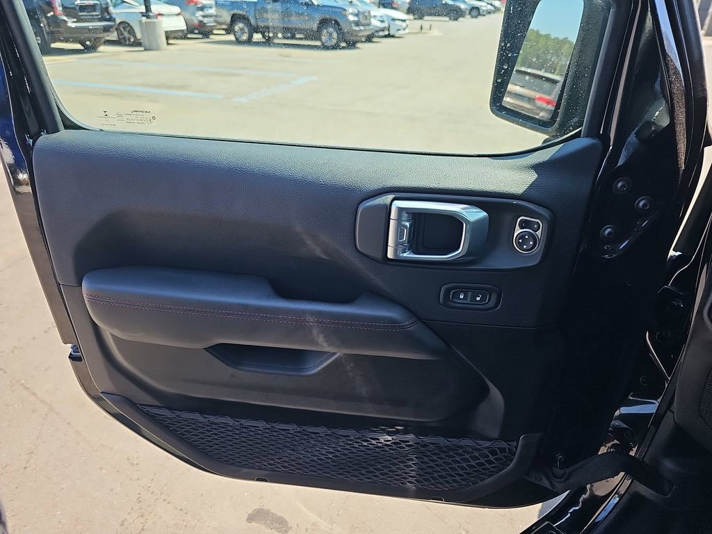 Used 2023 Jeep Wrangler Unlimited Rubicon w/ LED Lighting Group image 30