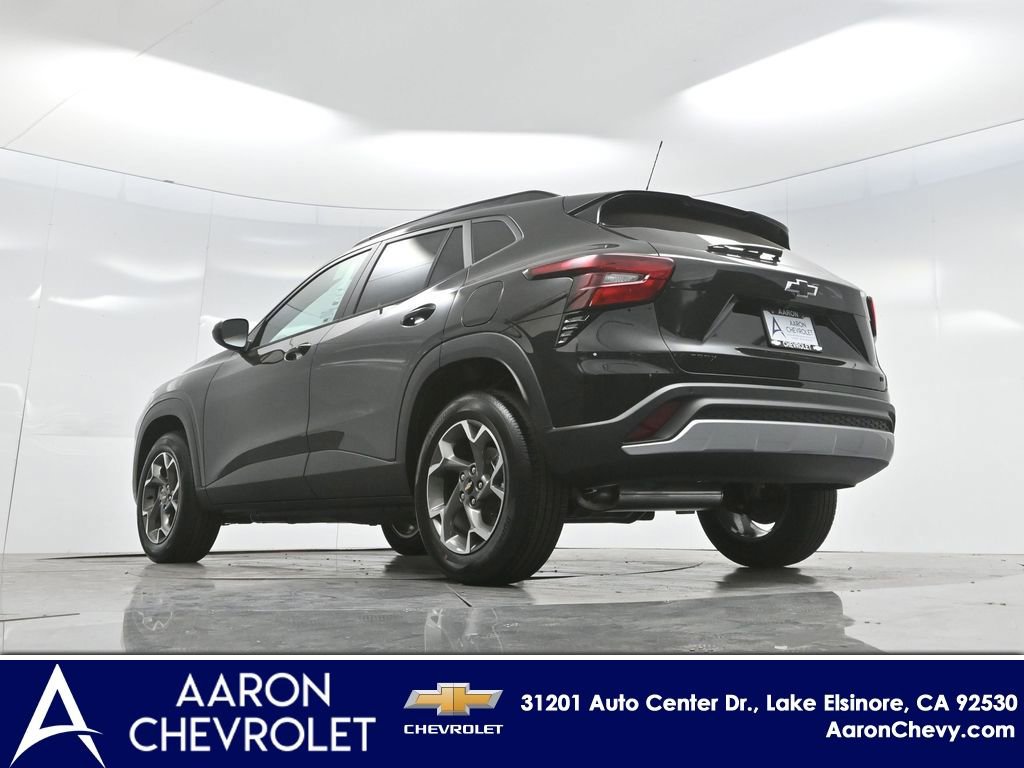 New 2026 Chevrolet Trax LT w/ Sunroof Package FWD image 66