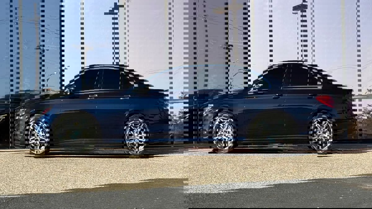 Used 2018 Mercedes-Benz E 300 image 6