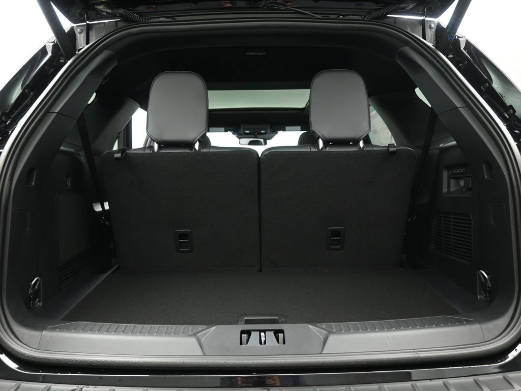 New 2026 Ford Explorer ST w/ Sun And Sound Package image 23