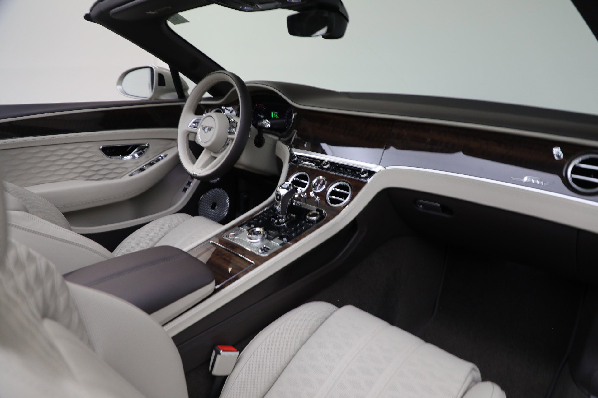 New 2025 Bentley Continental GT Speed AWD/4WD image 33