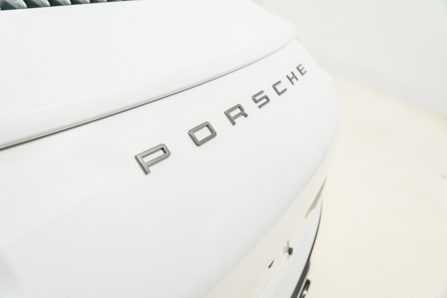 Used 2018 Porsche 911 Carrera T w/ Carrera T Interior Package RWD image 42