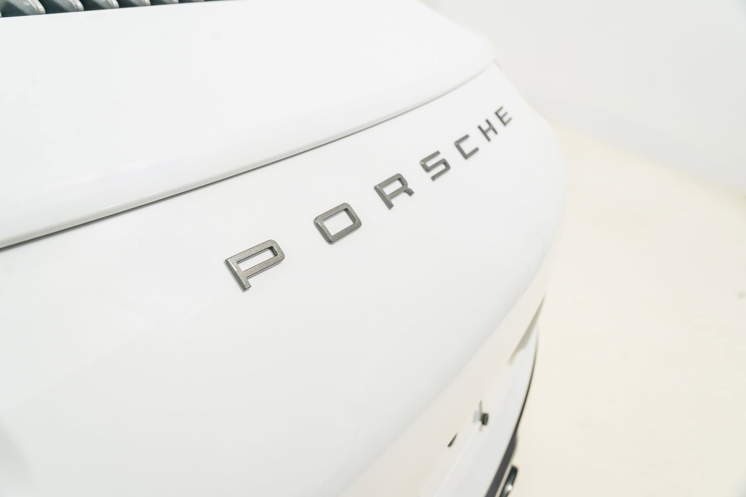 Used 2018 Porsche 911 Carrera T w/ Carrera T Interior Package RWD image 42