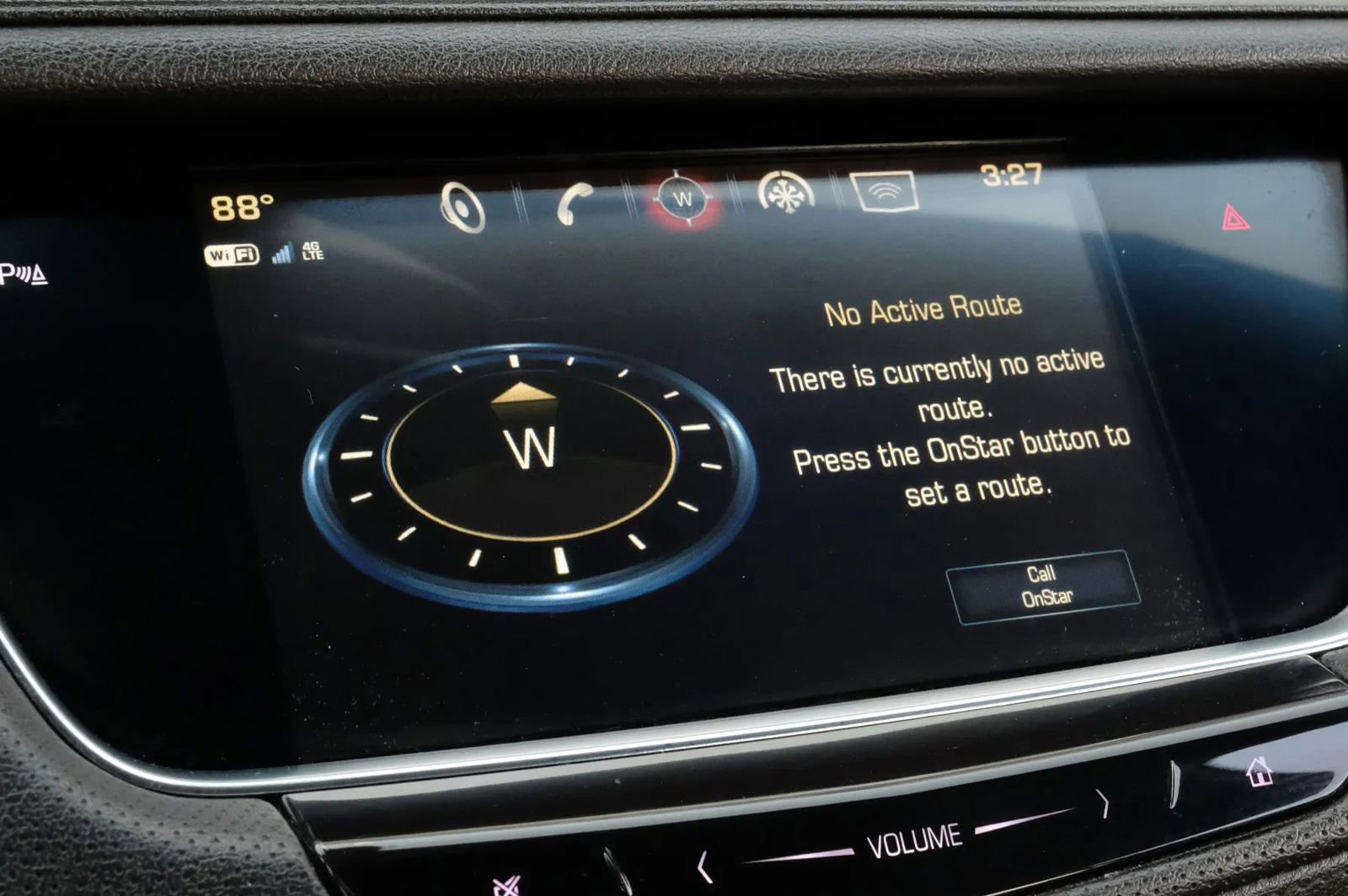 Used 2018 Cadillac XT5 FWD image 33