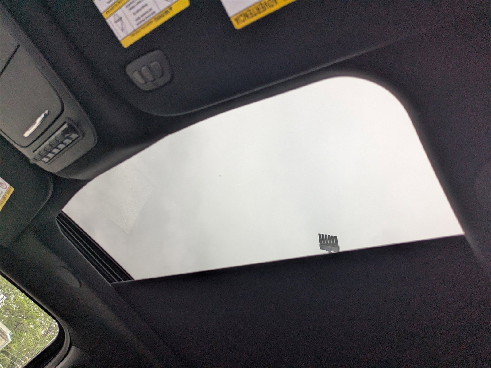 New 2025 Ford F250 Platinum w/ FX4 Off-Road Package image 22