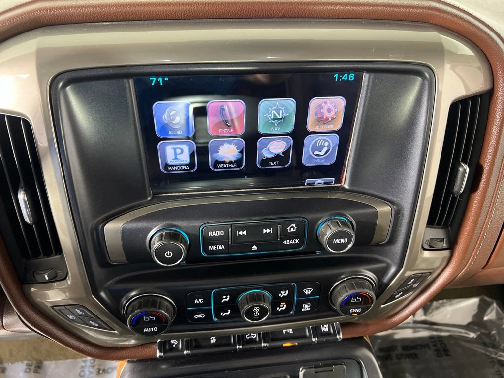 Used 2015 Chevrolet Silverado 1500 High Country w/ High Country Premium Package AWD/4WD image 25