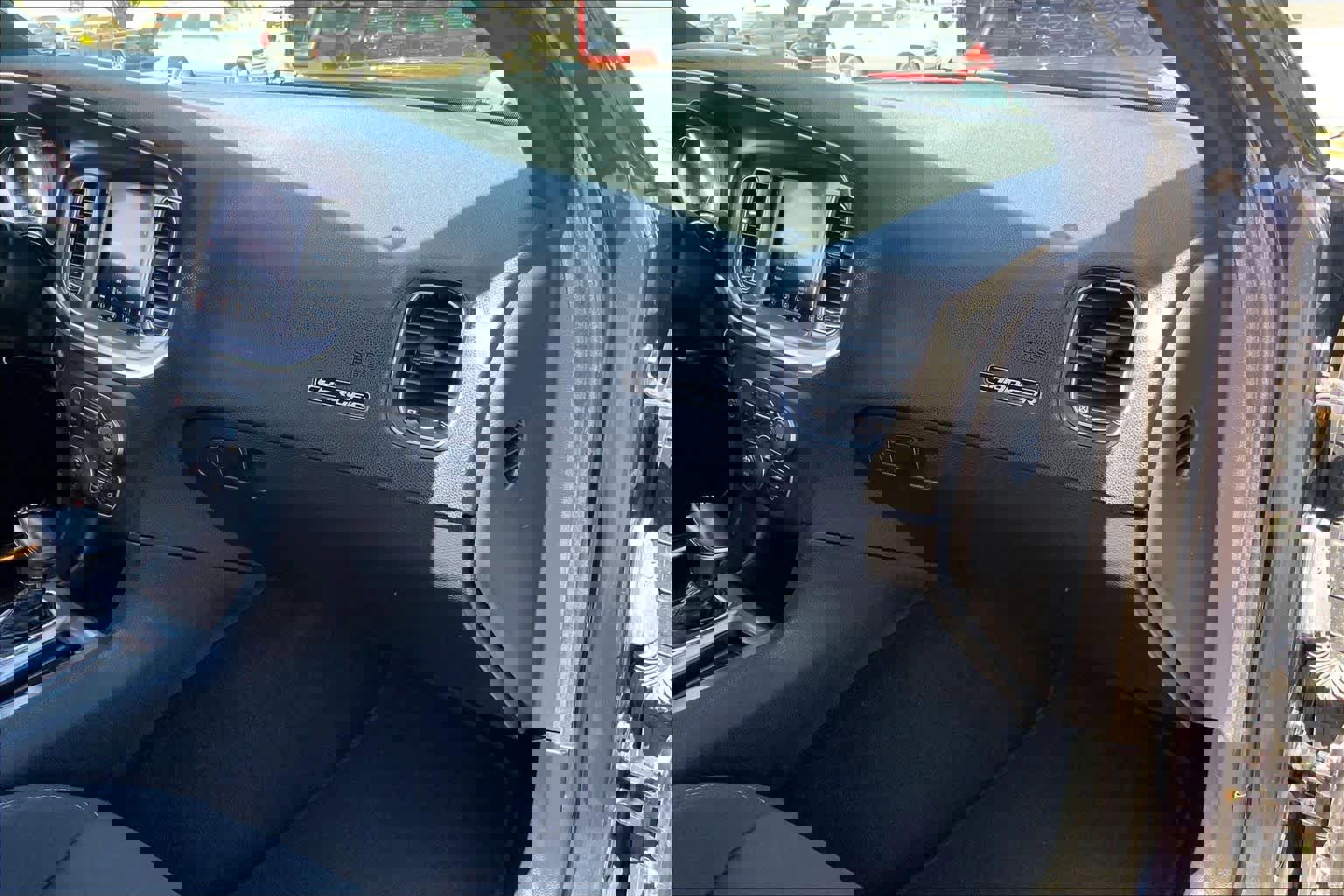 Used 2019 Dodge Charger GT w/ Performance Handling Group image 19