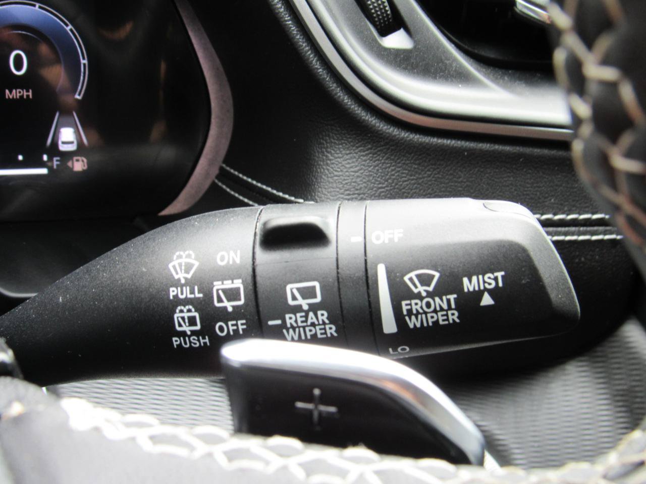 Used 2024 Jeep Grand Cherokee Laredo X AWD/4WD image 24