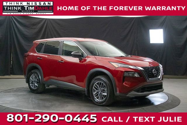Used 2023 Nissan Rogue S image 1