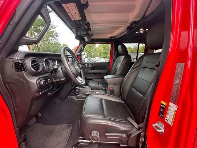 Used 2023 Jeep Wrangler Unlimited Sahara w/ Cold Weather Group AWD/4WD image 24