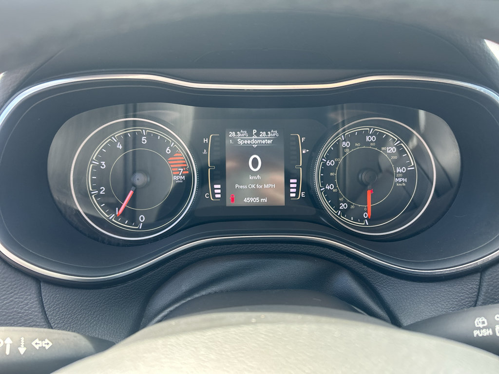 Used 2021 Jeep Cherokee Latitude Plus AWD/4WD image 19