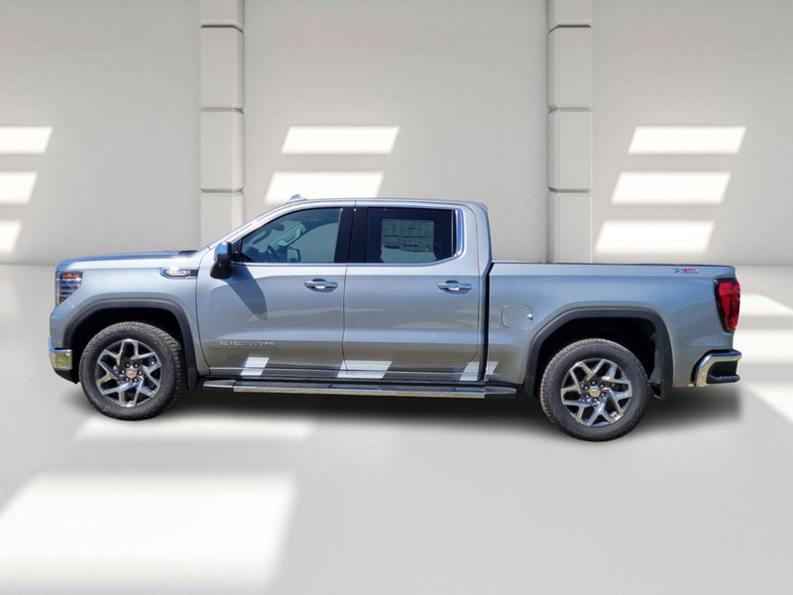 New 2026 GMC Sierra 1500 SLT w/ SLT Premium Plus Package AWD/4WD image 4