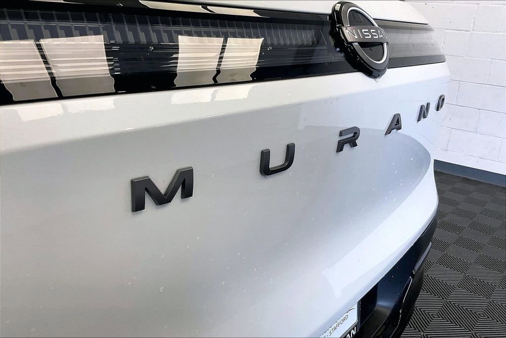 Certified 2025 Nissan Murano SV image 27