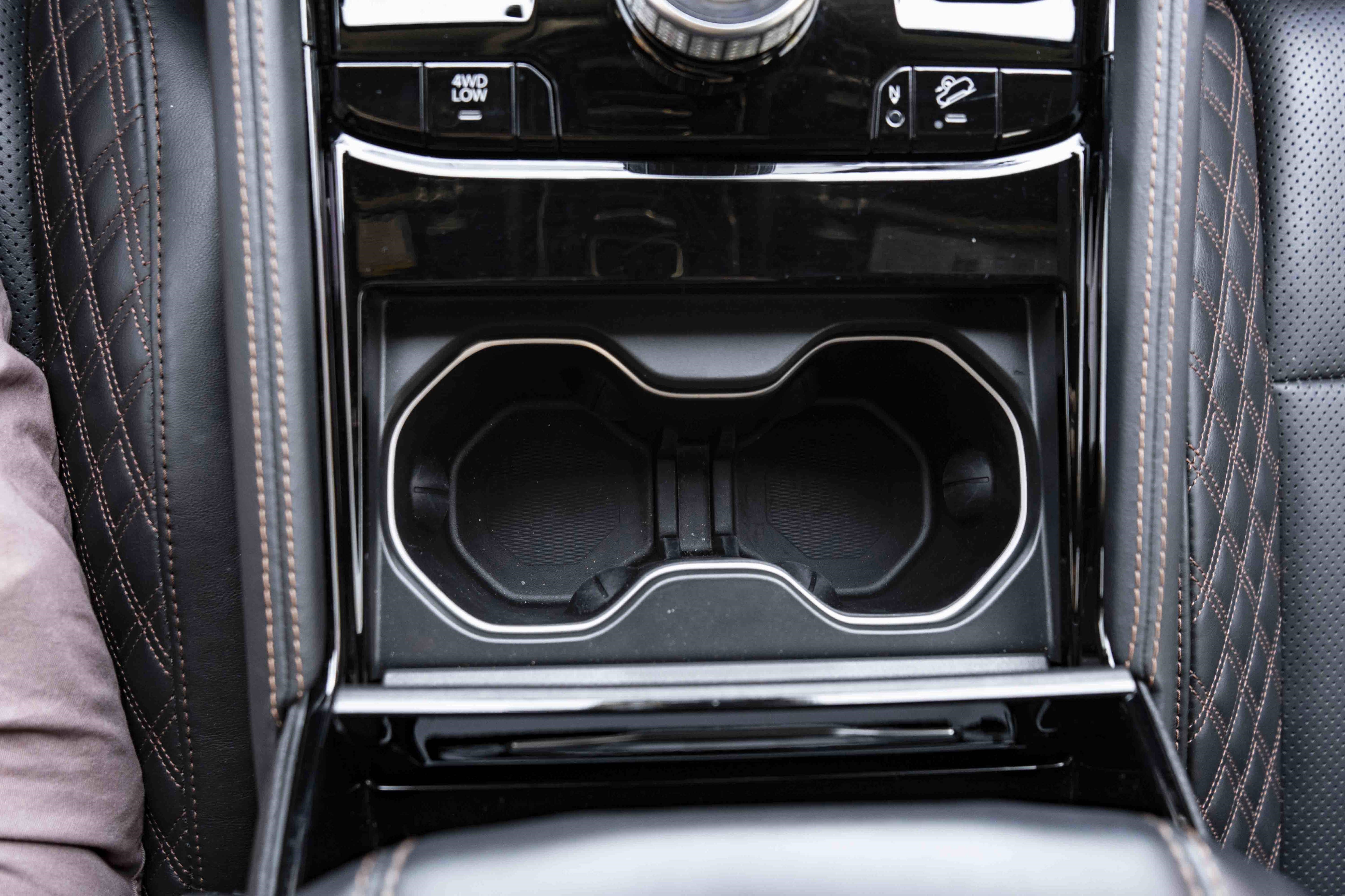 Used 2023 Jeep Grand Cherokee Summit image 39