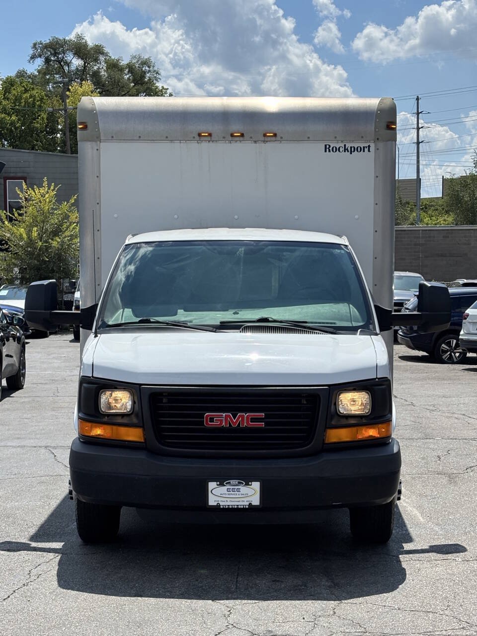 Used 2014 GMC Savana 3500 Extended RWD image 3