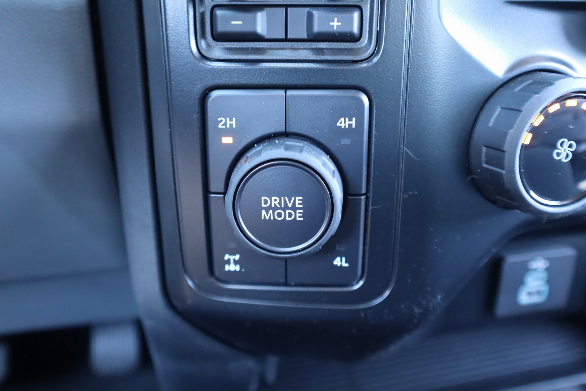 New 2026 Ford F350 XL w/ STX Appearance Package image 8