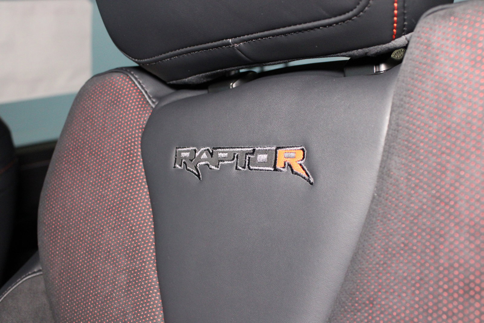 New 2025 Ford F150 Raptor w/ Equipment Group 803A Raptor R image 22