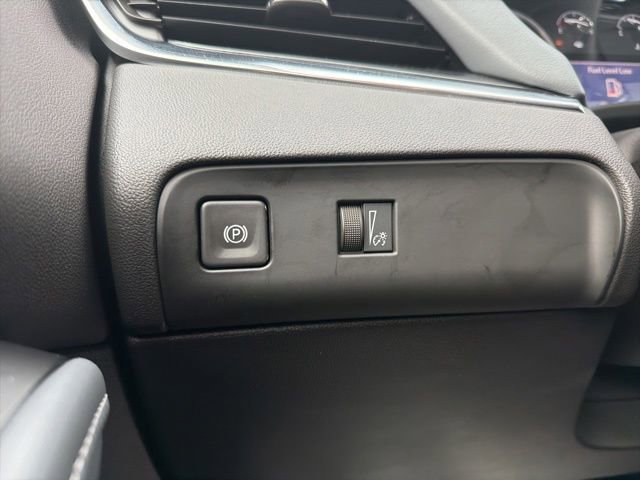 Used 2023 Buick Enclave Essence image 44