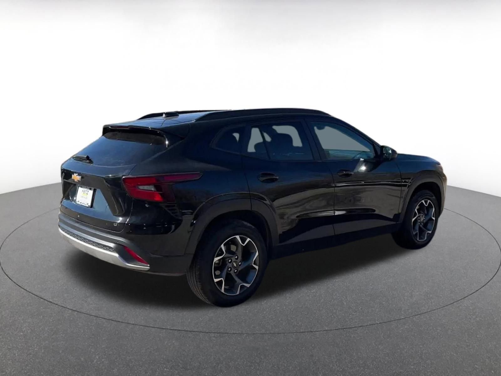 Used 2024 Chevrolet Trax LT w/ Driver Confidence Package image 15