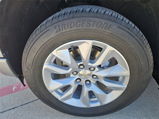 Used 2023 Chevrolet Silverado 1500 Custom w/ LPO, Dark Essentials Package image 31