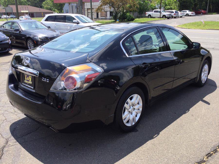 Used 2010 Nissan Altima 2.5 S image 5