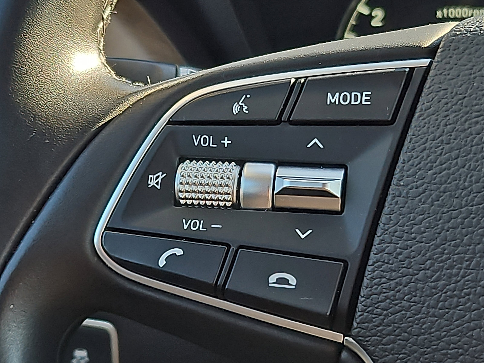 Used 2021 Genesis G90 3.3T Premium image 22