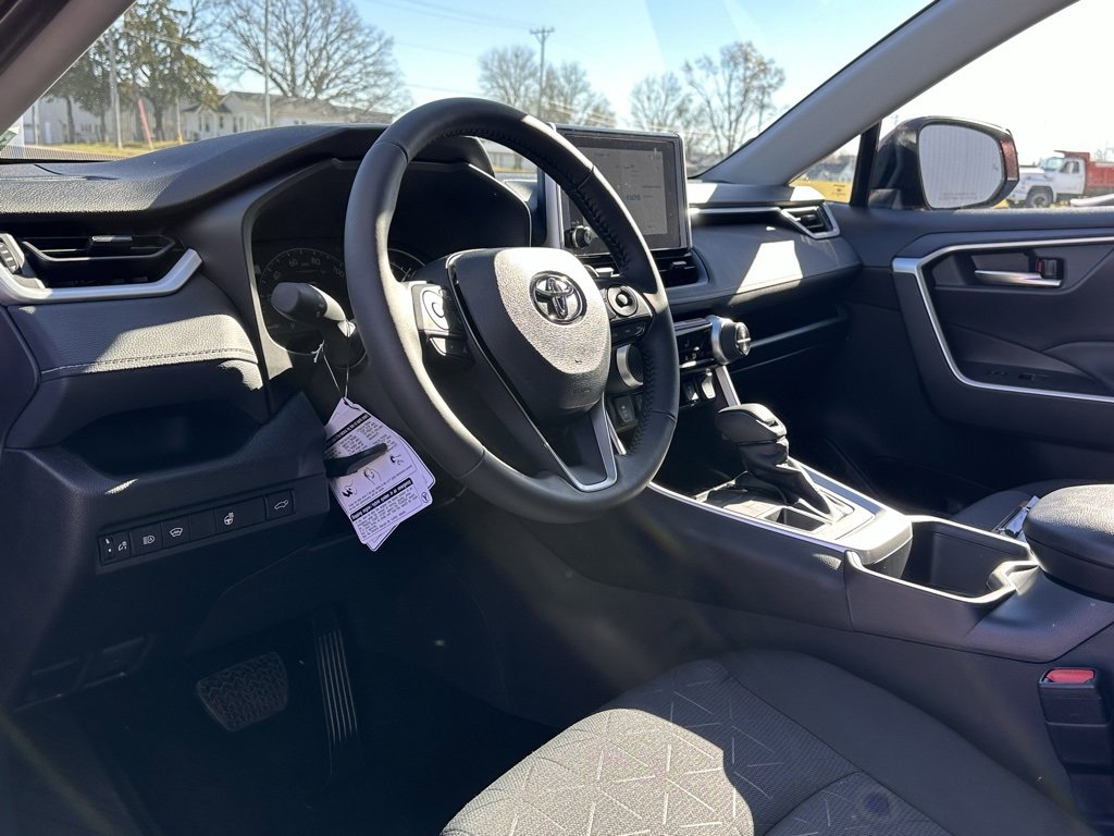 New 2025 Toyota RAV4 XLE image 8