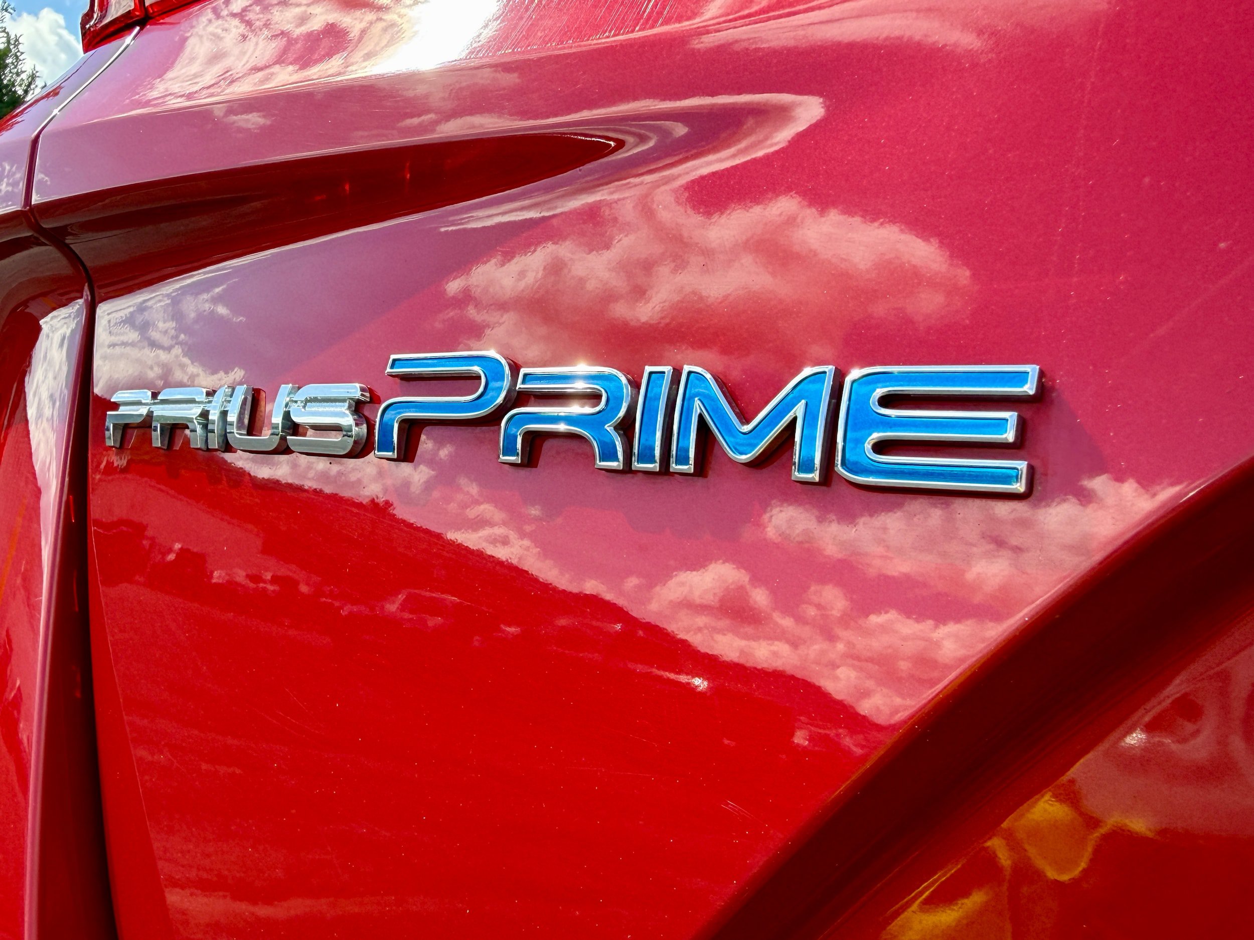 Certified 2020 Toyota Prius Prime LE w/ Carpet Mat Package FWD image 33