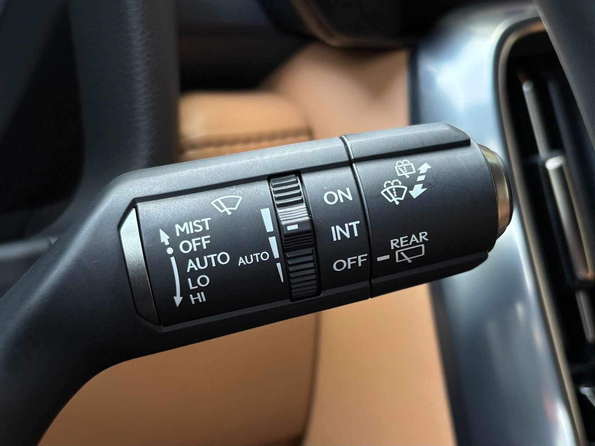 Used 2025 Lexus LX 600 4WD w/ Accessory Package (2T) image 53