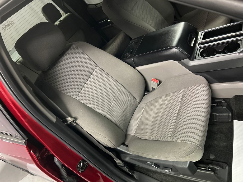 Used 2018 Ford F150 XLT w/ Equipment Group 302A Luxury image 24