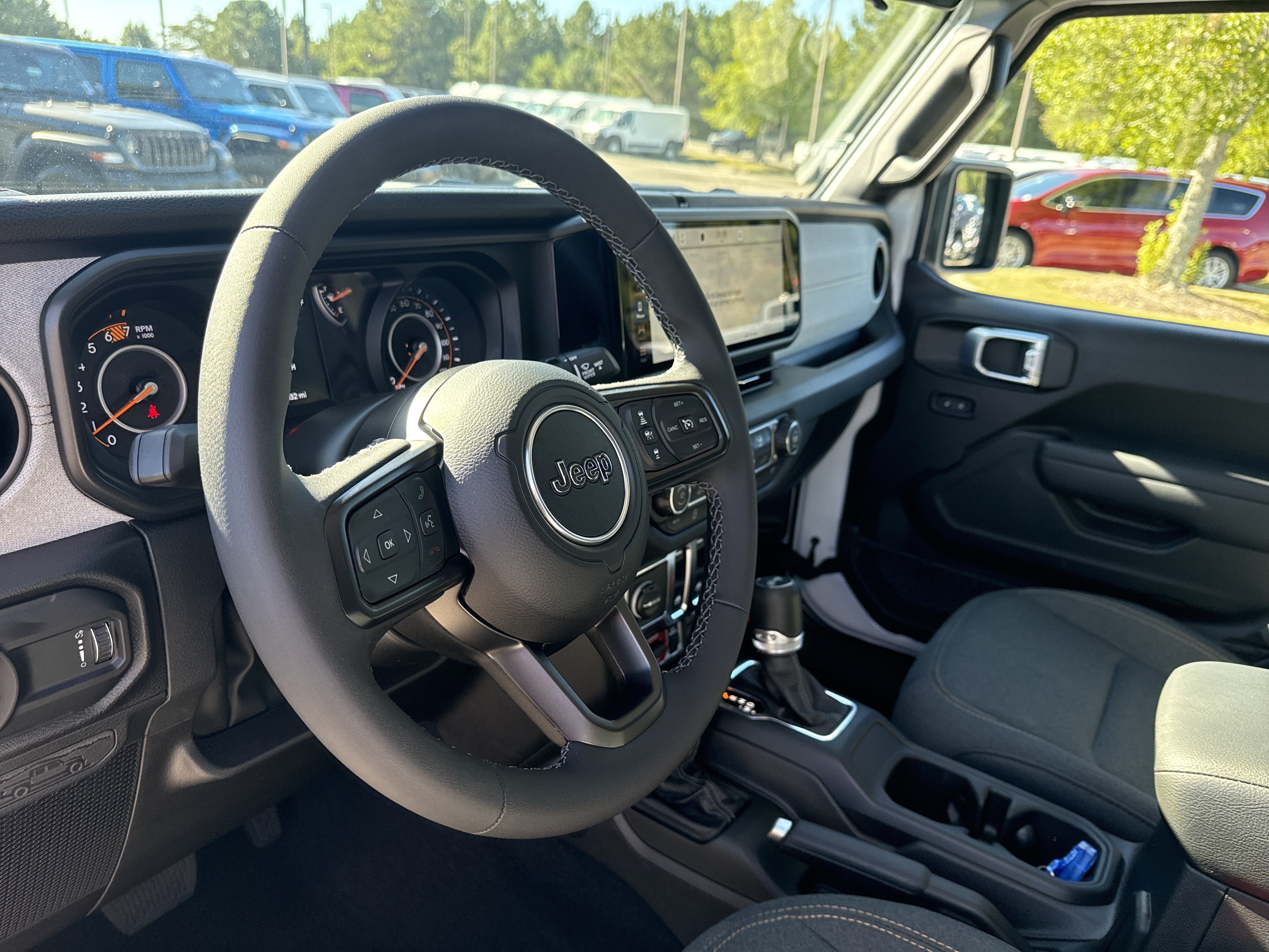 Used 2026 Jeep Wrangler Sport AWD/4WD image 18