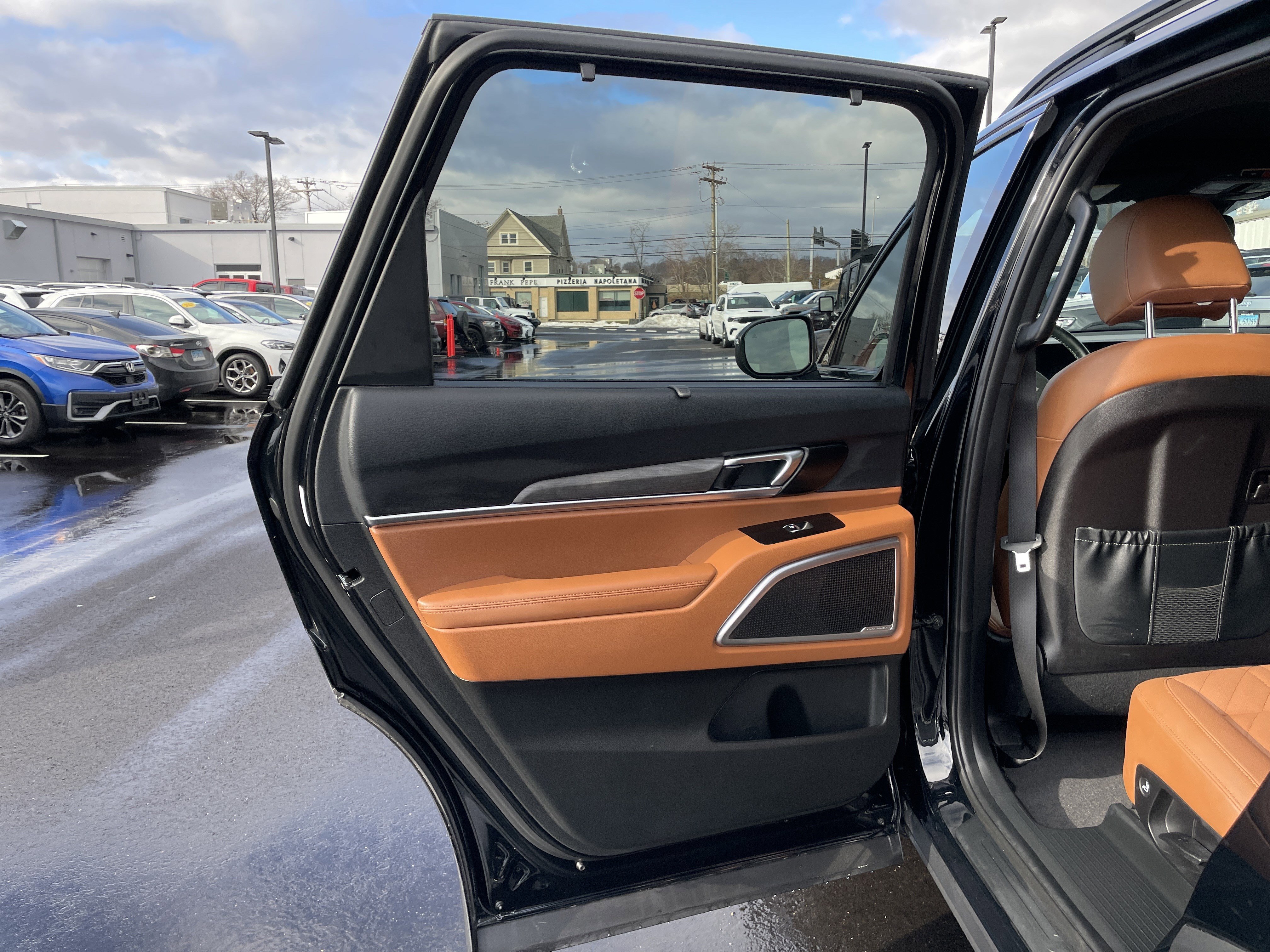 Used 2025 Kia Telluride EX X-Line image 30