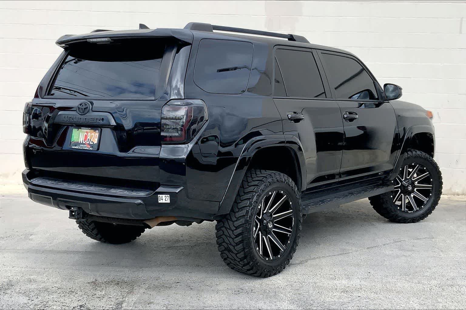 Used 2020 Toyota 4Runner TRD Off-Road AWD/4WD image 22