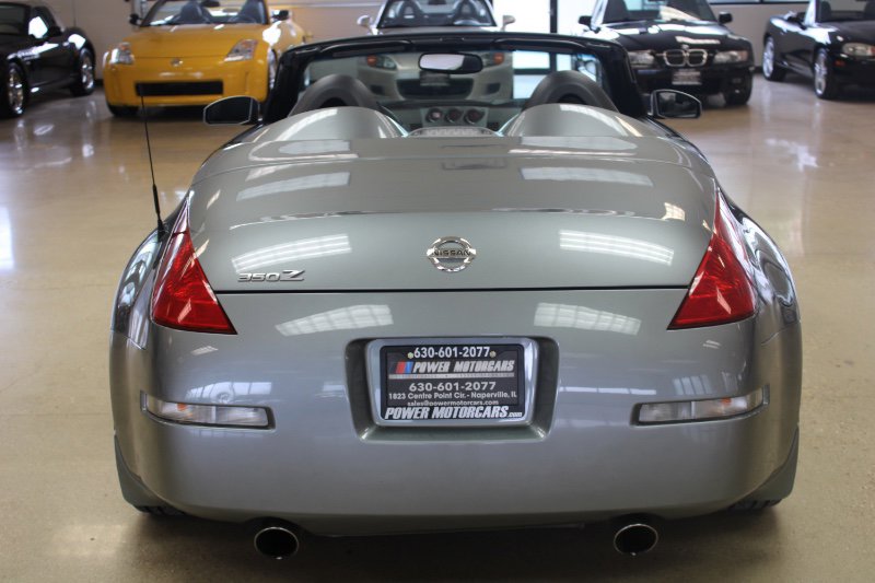 Used 2004 Nissan 350Z Touring image 31
