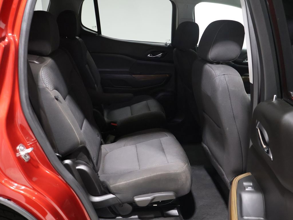 Used 2023 GMC Acadia SLE image 22